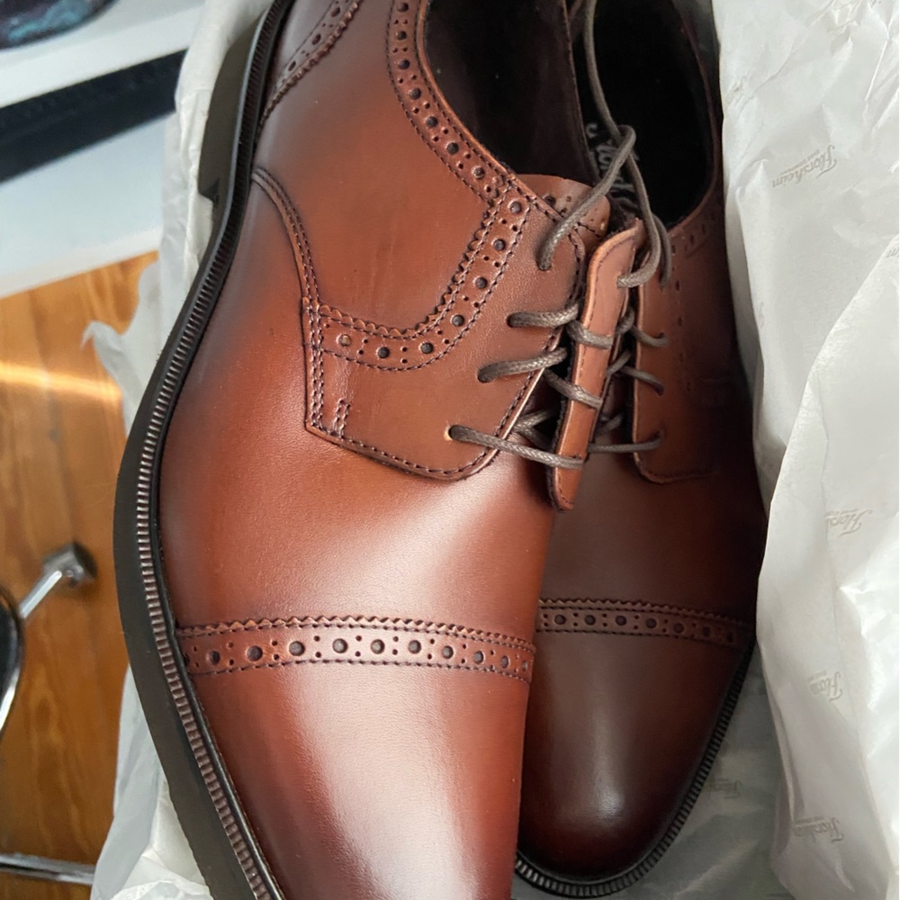 Men’s Florsheim Cap Toe Oxford Cognac Sz 8